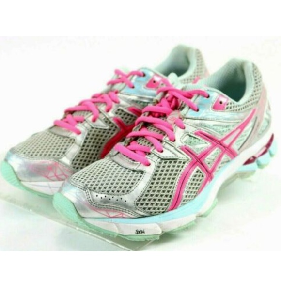 asics running shoes size 3